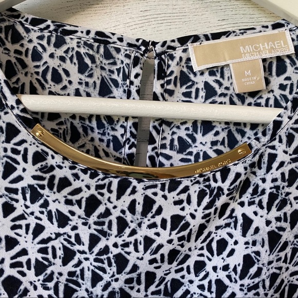 Michael Kors Sheer Sleeveless Blouse Blue Sz Medium - Picture 6 of 10